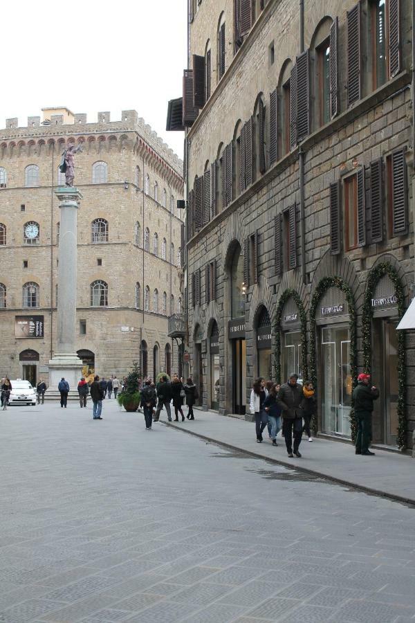 Appartamento Tornabuoni Loft Firenze Esterno foto